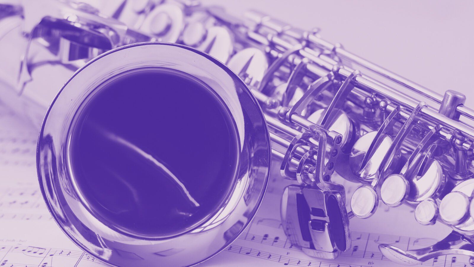 Orchestral pieces store with saxophone