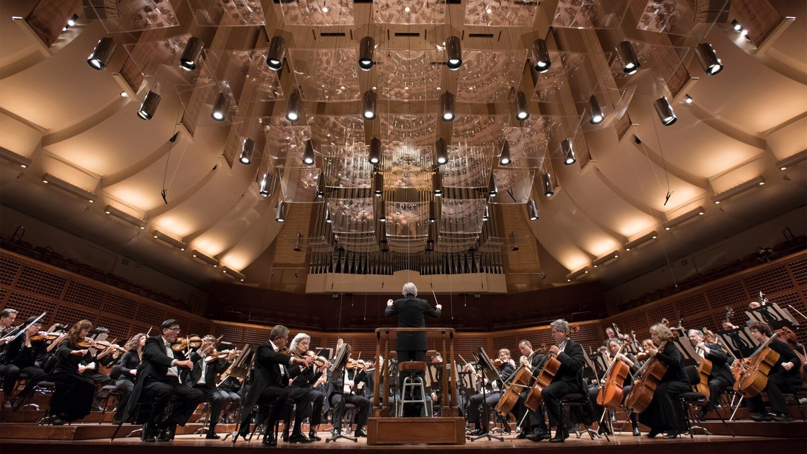 Michael Tilson Thomas Leads the San Francisco Symphony in Mahler WFMT
