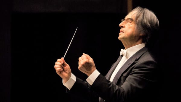Riccardo Muti Releases New Book (But You Have to Know Italian to Read It)