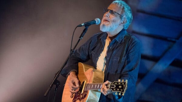 Cat Stevens to return this summer with a new album