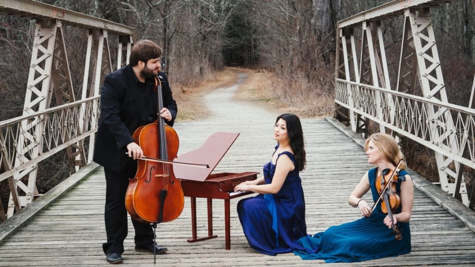 Neave Trio (Photo by Mark Roemisch)