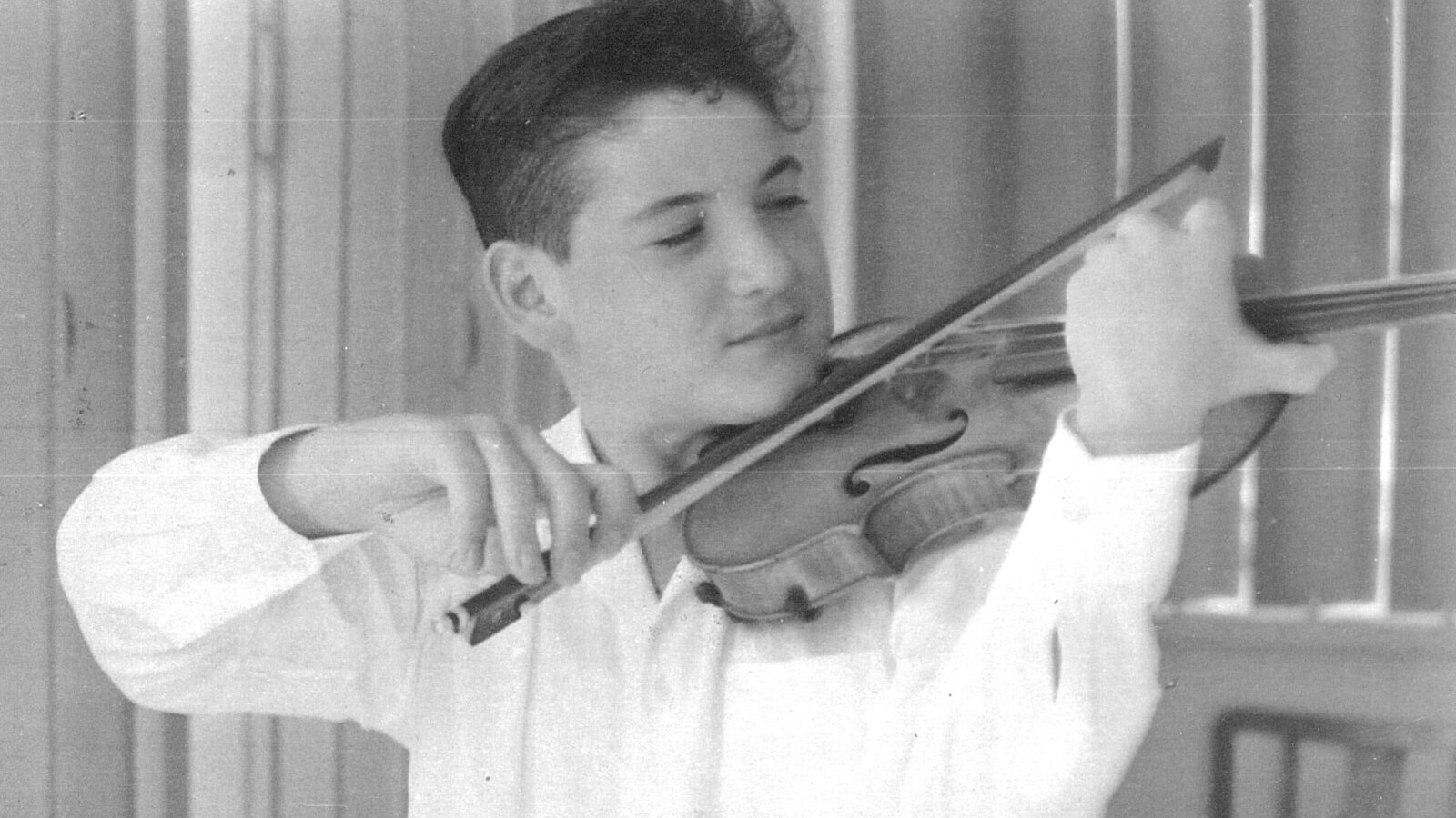 Pinchas Zukerman around the time Isaac Stern brought him to New York to study at Juilliard, c. 1962 (Photo courtesy of the artist)
