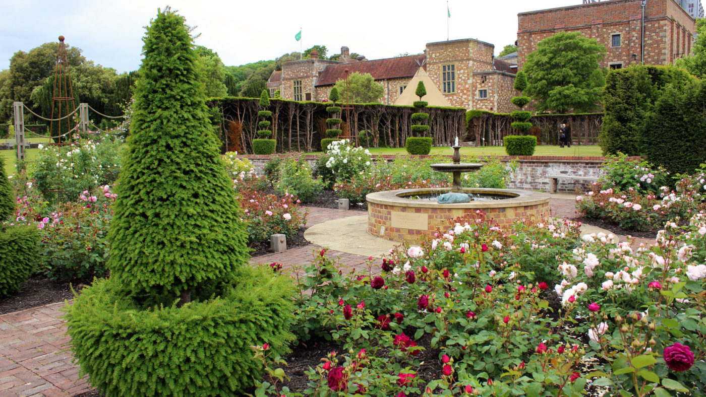 Tour the Glyndebourne gardens, where music meets nature WFMT