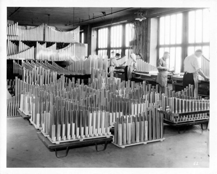 Video How A 440 Became Standard Concert Pitch WFMT