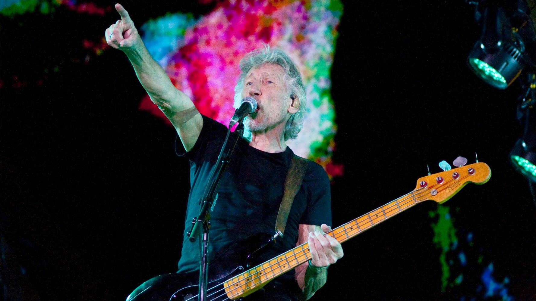 Featured image for “Krakow cancels Roger Waters gigs, urges him to visit Ukraine”