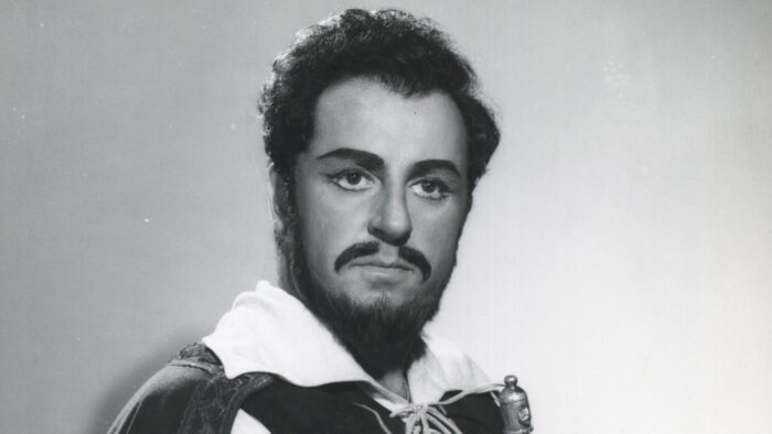 Black and white photo portrait of Carlo Bergonzi in costume and makeup as Ernani