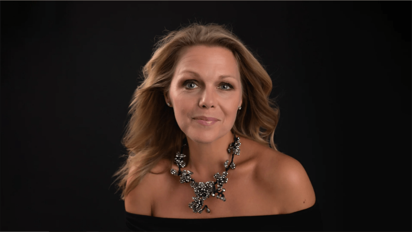 The Silver Tone of Miah Persson | WFMT