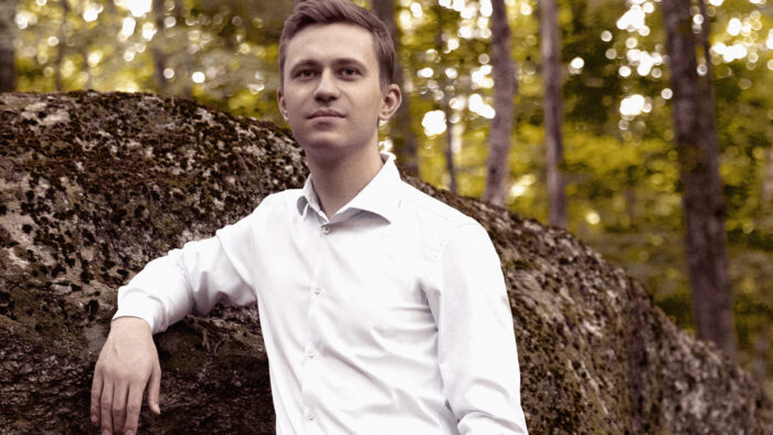 Dmytro Choni, piano
