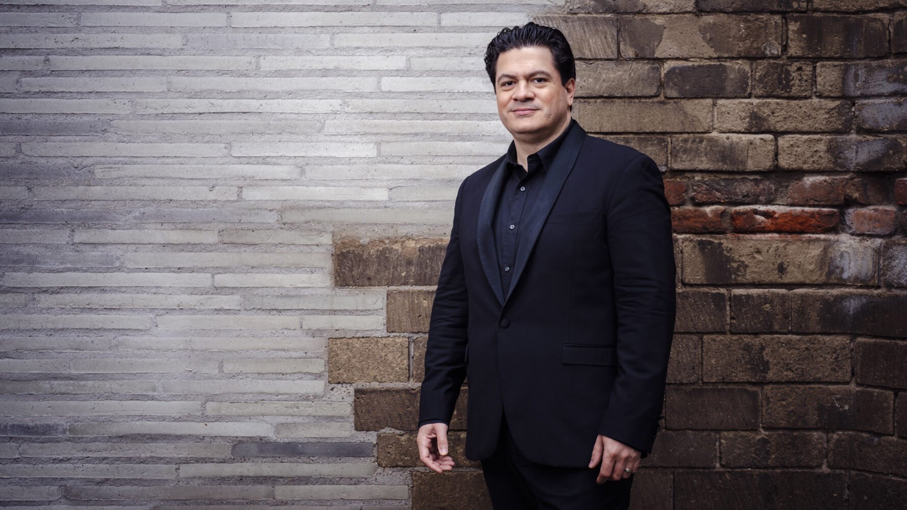 Featured image for “Cristian Măcelaru to become music director of Cincinnati Symphony Orchestra in 2025–26”