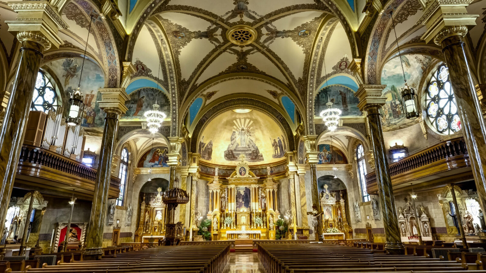 Interior image of St. John Cantius Church