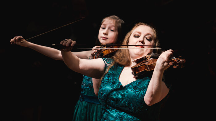 Violinists Rachel Barton Pine and Sylvia Pine
