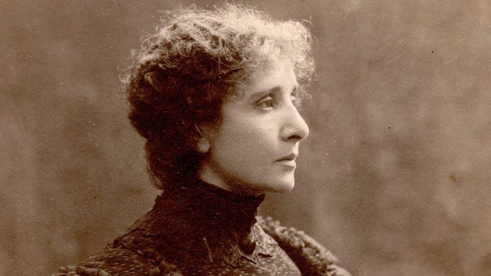 turn of the century photo portait of woman